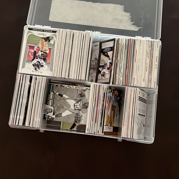 A big box of football cards from when I used to collect - Picture 2 of 3